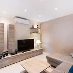 One Of A Kind, Seafront In St Georges Bay By 360 Estates *