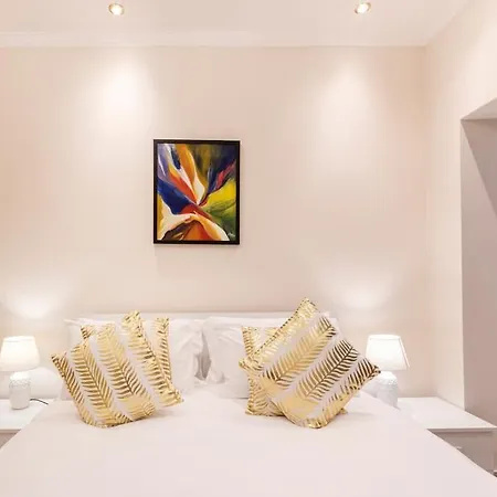 One Of A Kind, Seafront In St Georges Bay By 360 Estates Apartment *